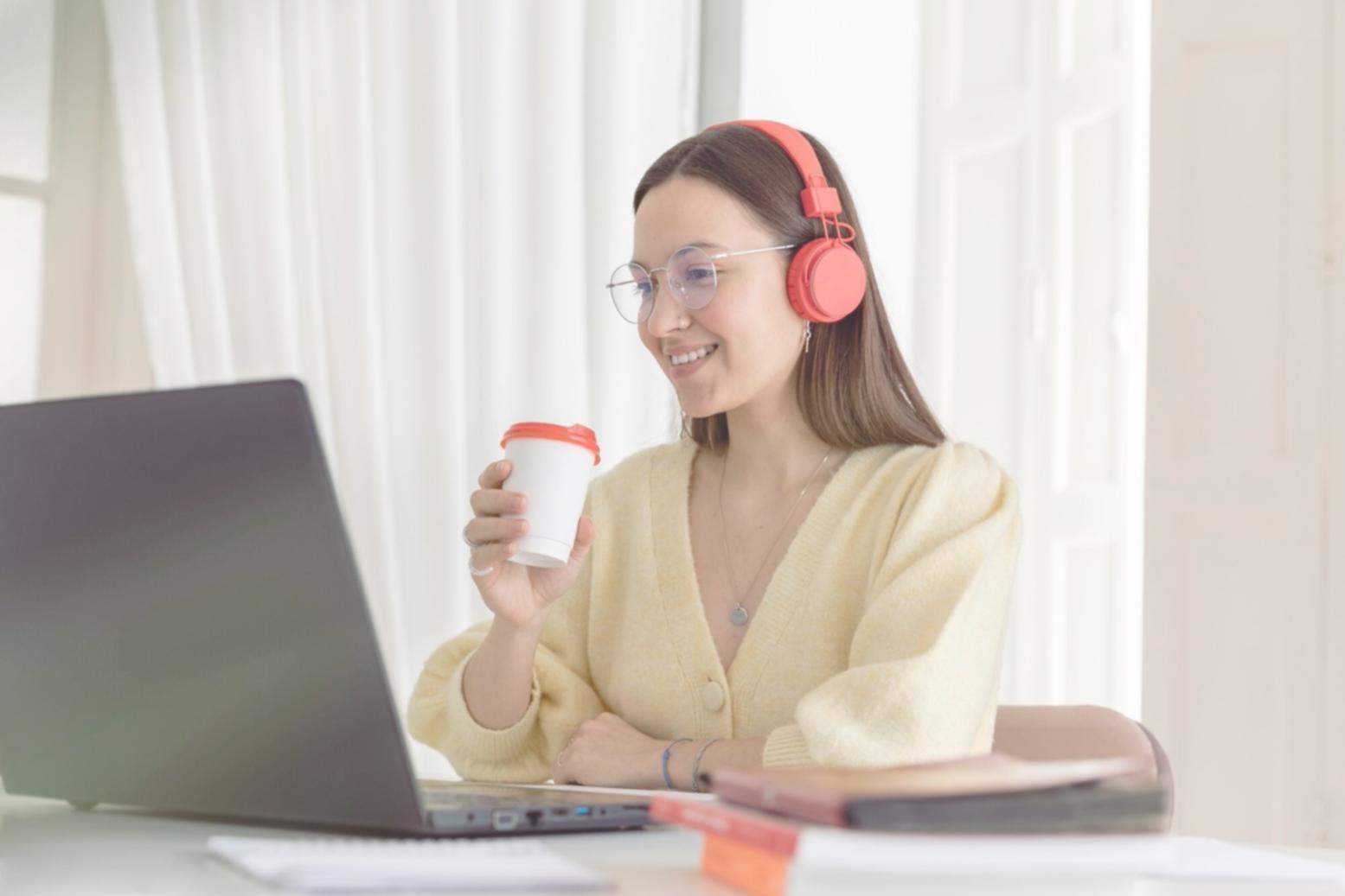Session de webinaire en direct avec présentation des outils budgétaires